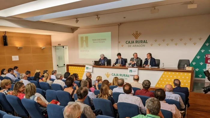 alcaldes-huesca-zaragoza-suman-voluntades-mejorar-