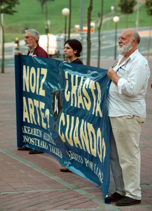 12.-19980606-dv-gesto-plaza-aita-donosti-por-inazi